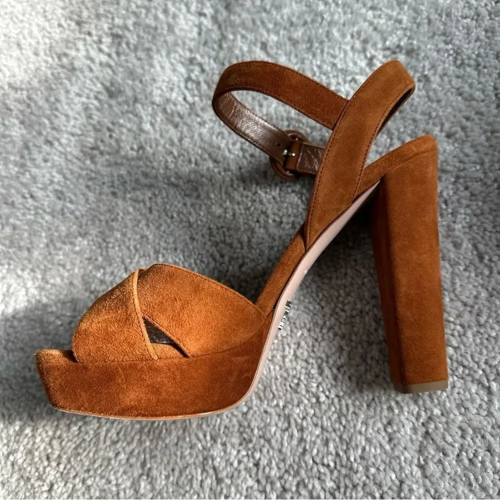 100% AUTHENTIC PRADA WOMENS CAMOSCIO SUEDE PLATFORM HEELED SANDALS SZ 5.5